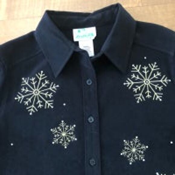 The Quaker Factory button down snowflake cozy shirt & pants size small - Picture 6 of 10
